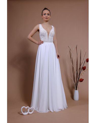 Wedding dress 1207 from Schantal