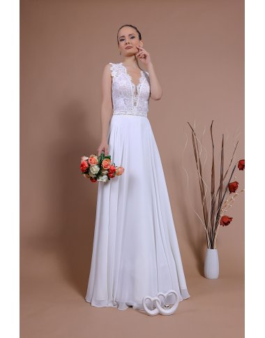 Wedding dress 14151 from Schantal