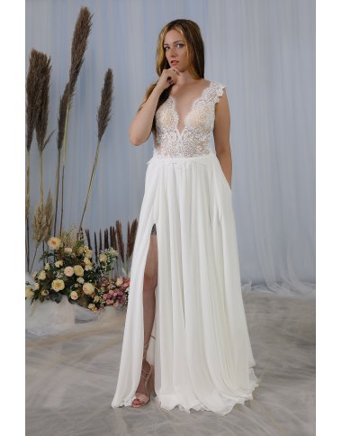 Wedding dress 2290 from Schantal
