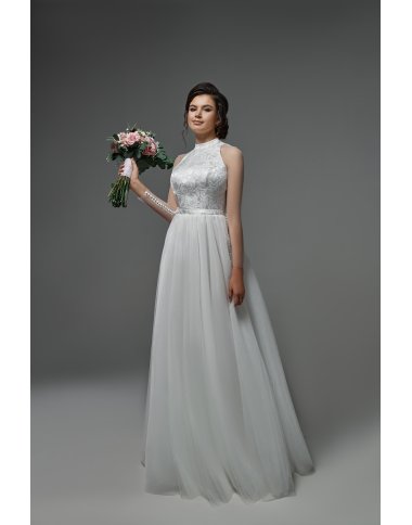 Wedding dress 28011 from Schantal