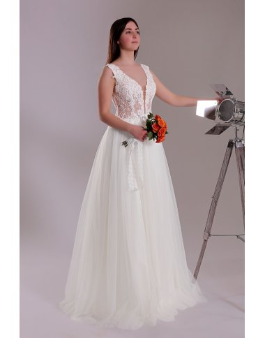 Wedding dress 2209 from Schantal