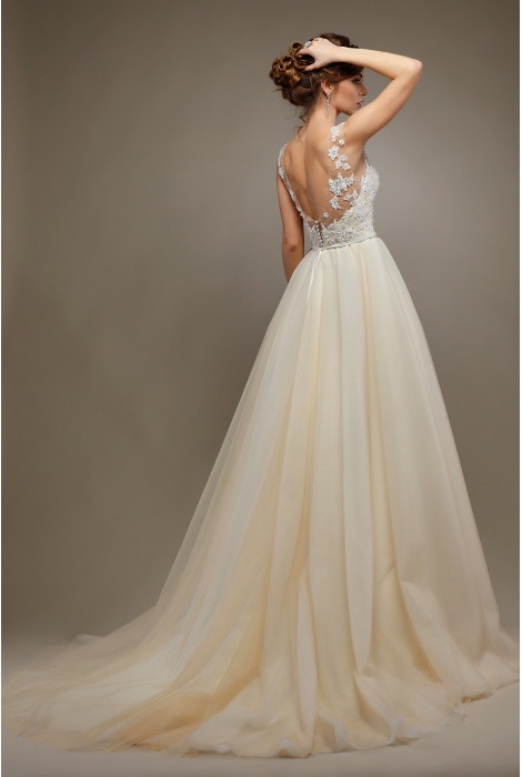 Hochzeitskleid für braut von Schantal, Kollektion Elegia, Modell 1105. Foto 2