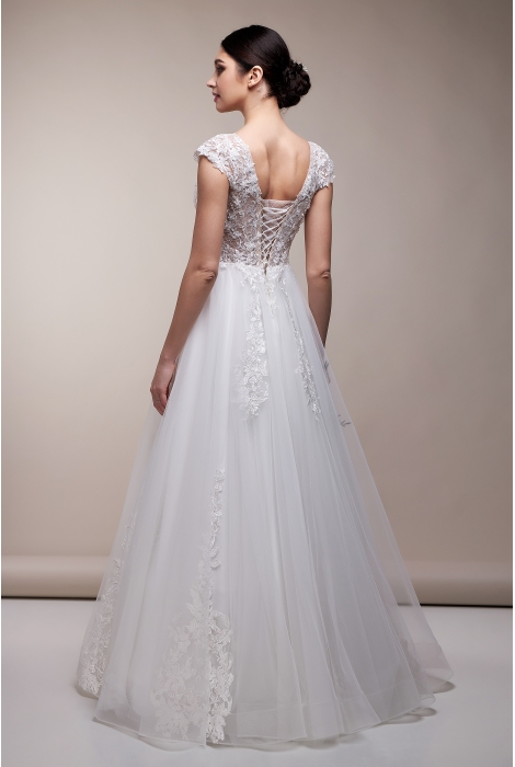 Hochzeitskleid für braut von Schantal, Kollektion Elegia, Modell 1166. Foto 2
