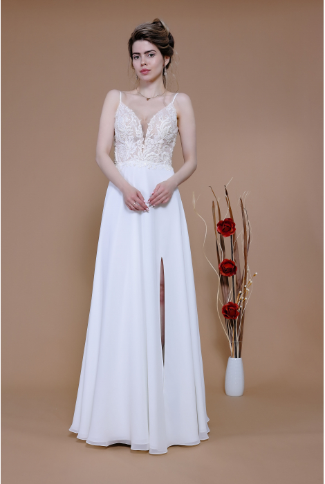 Hochzeitskleid für braut von Schantal, Kollektion Traum, Modell 1211-3. Foto 2