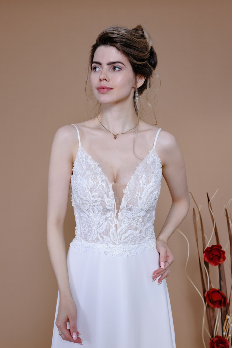 Hochzeitskleid für braut von Schantal, Kollektion Traum, Modell 1211-3. Foto 3