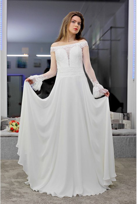 Hochzeitskleid für braut von Schantal, Kollektion Traum, Modell 14005. Foto 1