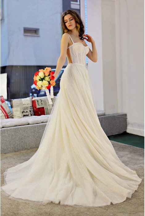 Hochzeitskleid für braut von Schantal, Kollektion Traum, Modell 14006. Foto 1