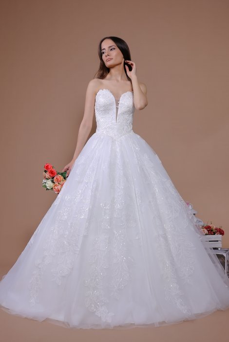 Hochzeitskleid für braut von Schantal, Kollektion Traum, Modell 14017. Foto 2