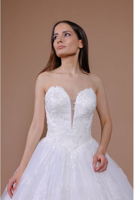 Hochzeitskleid für braut von Schantal, Kollektion Traum, Modell 14017. Foto 5