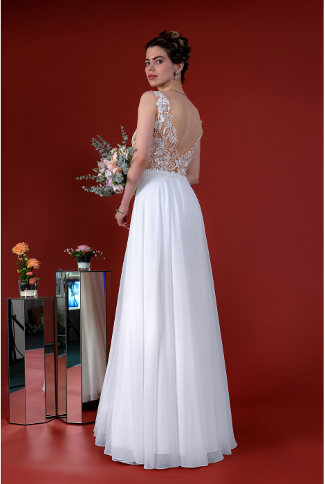 Hochzeitskleid für braut von Schantal, Kollektion Kiara, Modell 14020. Foto 5