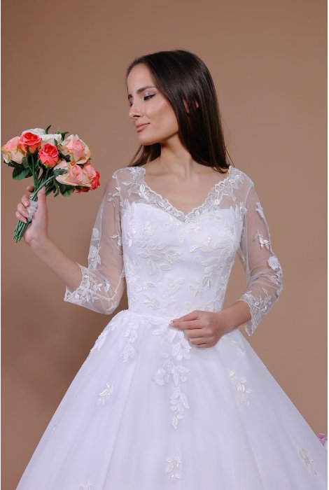 Hochzeitskleid für braut von Schantal, Kollektion Traum, Modell 14021. Foto 5