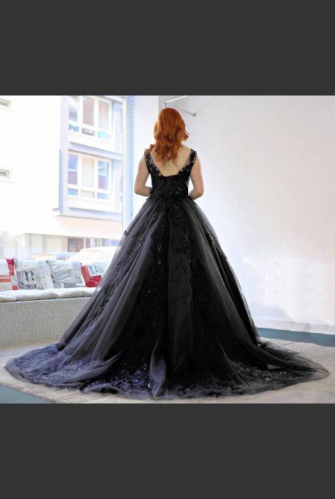 Hochzeitskleid für braut von Schantal, Kollektion Pilar, Modell 14029. Foto 6