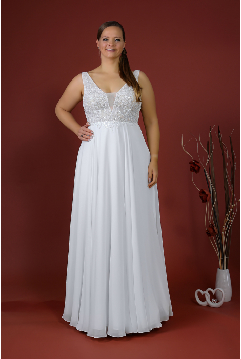 Hochzeitskleid für braut von Schantal, Kollektion Queen XXL, Modell 14038. Foto 1