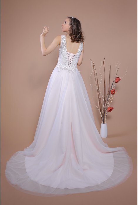 Hochzeitskleid für braut von Schantal, Kollektion Traum, Modell 14039. Foto 5
