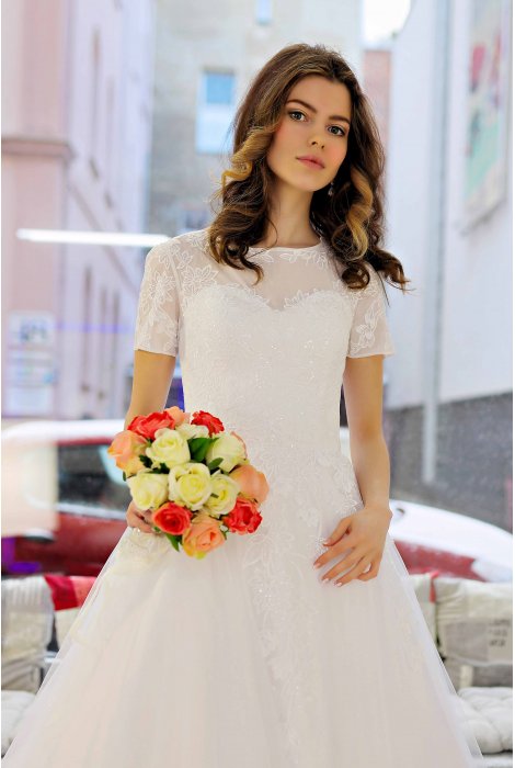 Hochzeitskleid für braut von Schantal, Kollektion Pilar, Modell 14042. Foto 1