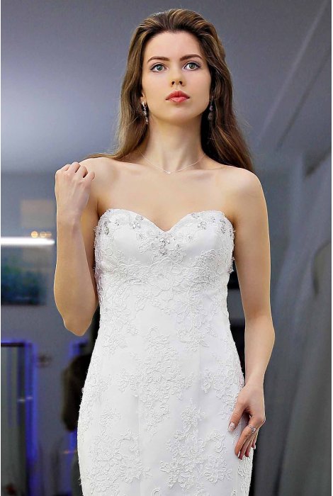Hochzeitskleid für braut von Schantal, Kollektion Pilar, Modell 14044. Foto 4