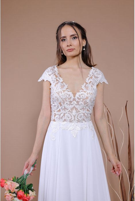 Hochzeitskleid für braut von Schantal, Kollektion Traum, Modell 14058. Foto 5