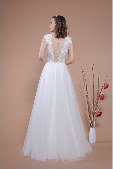 Hochzeitskleid für braut von Schantal, Kollektion Traum, Modell 14059. Foto 5