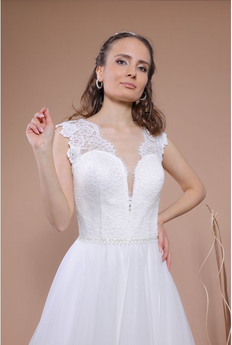 Hochzeitskleid für braut von Schantal, Kollektion Traum, Modell 14059. Foto 4