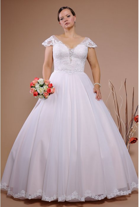 Hochzeitskleid für braut von Schantal, Kollektion Queen XXL, Modell 14062 XXL. Foto 1