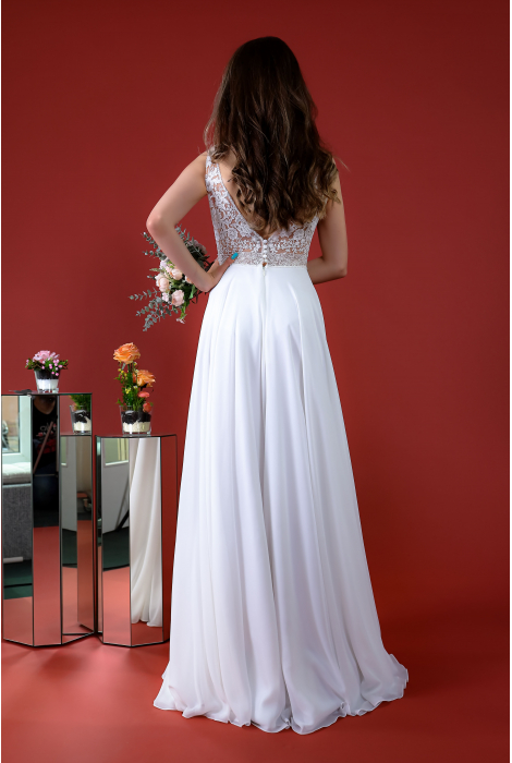 Hochzeitskleid für braut von Schantal, Kollektion Kiara, Modell 14078 - 2. Foto 5