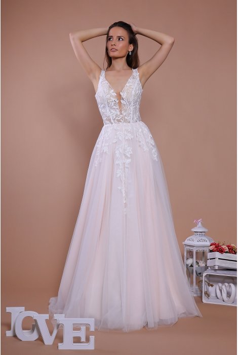 Hochzeitskleid für braut von Schantal, Kollektion Traum, Modell 14086. Foto 2