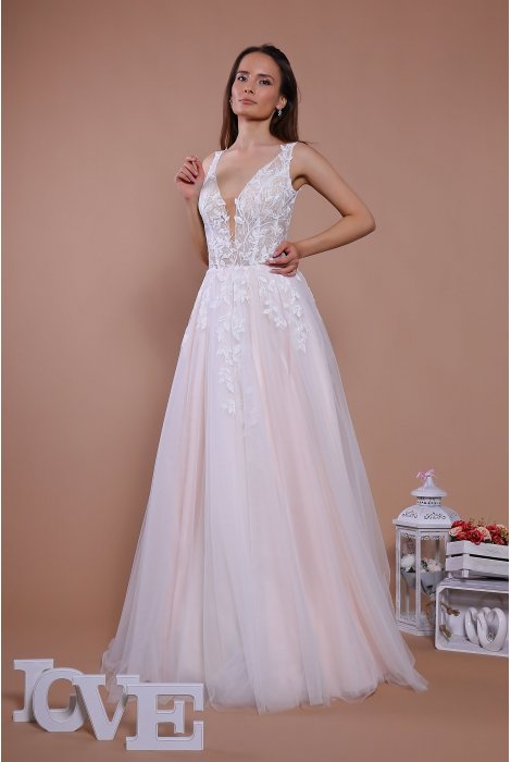 Hochzeitskleid für braut von Schantal, Kollektion Traum, Modell 14086. Foto 4