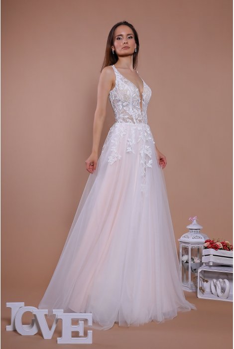 Hochzeitskleid für braut von Schantal, Kollektion Traum, Modell 14086. Foto 5