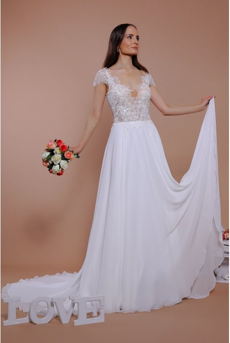 Hochzeitskleid für braut von Schantal, Kollektion Traum, Modell 14090. Foto 4