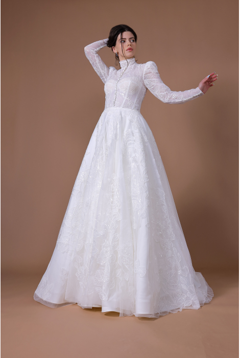 Hochzeitskleid für braut von Schantal, Kollektion Traum, Modell 14099. Foto 1