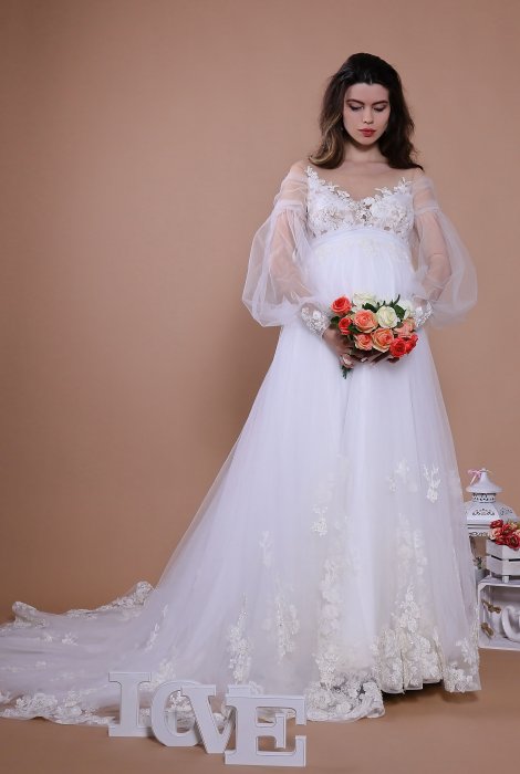 Hochzeitskleid für braut von Schantal, Kollektion Traum, Modell 14102. Foto 4