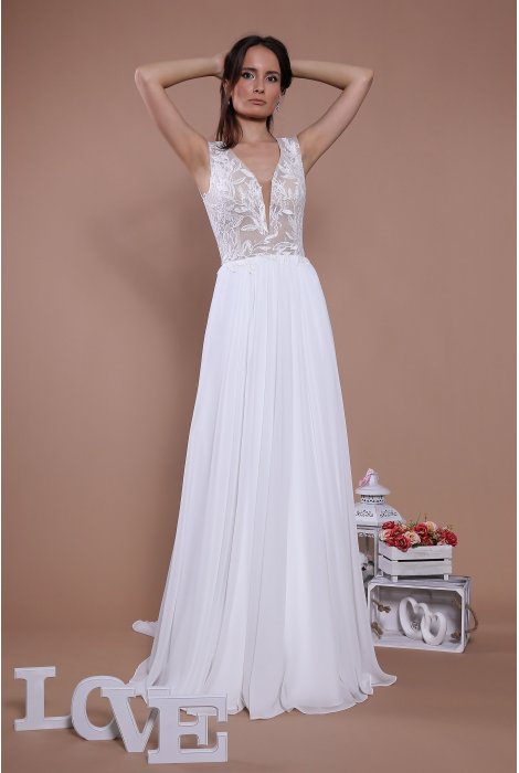 Hochzeitskleid für braut von Schantal, Kollektion Traum, Modell 14119. Foto 1