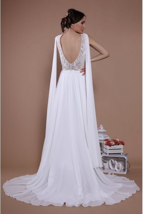 Hochzeitskleid für braut von Schantal, Kollektion Traum, Modell 14119. Foto 9