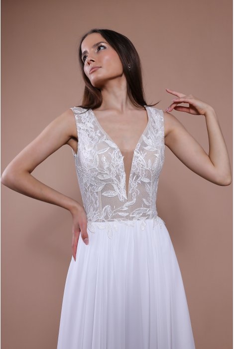 Hochzeitskleid für braut von Schantal, Kollektion Traum, Modell 14119. Foto 7