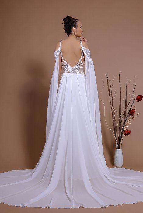 Hochzeitskleid für braut von Schantal, Kollektion Traum, Modell 14139. Foto 8