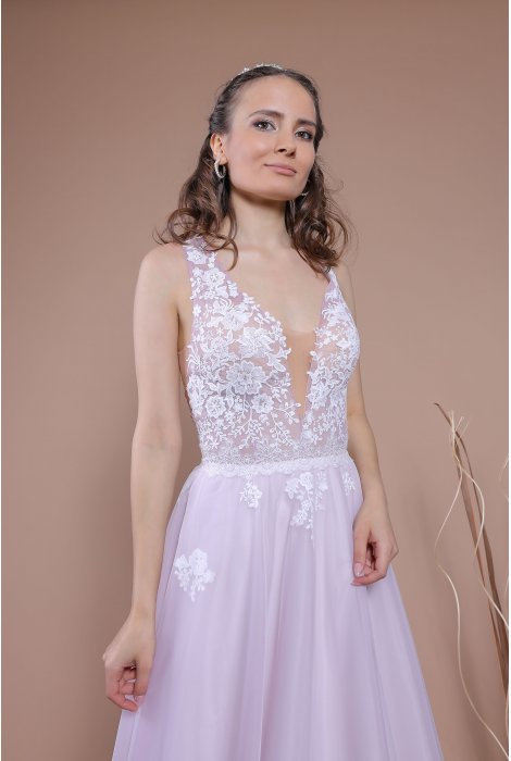 Hochzeitskleid für braut von Schantal, Kollektion Traum, Modell 14146. Foto 4