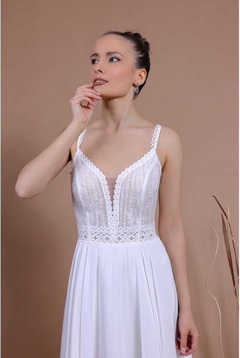 Hochzeitskleid für braut von Schantal, Kollektion Traum, Modell 14154. Foto 5