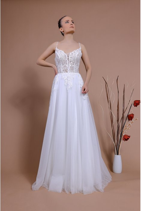 Hochzeitskleid für braut von Schantal, Kollektion Traum, Modell 14157. Foto 4