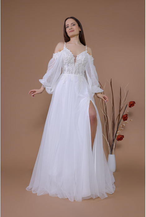 Hochzeitskleid für braut von Schantal, Kollektion Traum, Modell 14158. Foto 3
