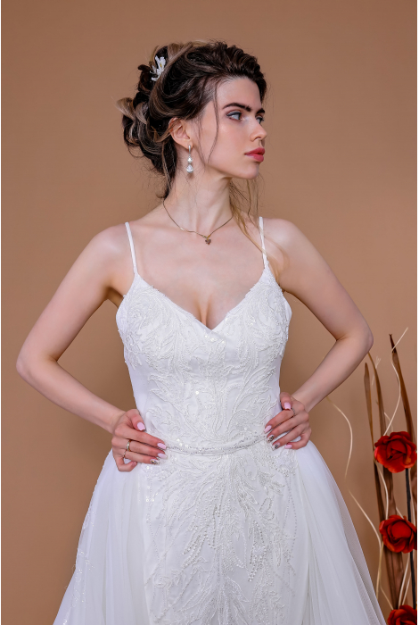 Hochzeitskleid für braut von Schantal, Kollektion Traum, Modell 14163. Foto 3