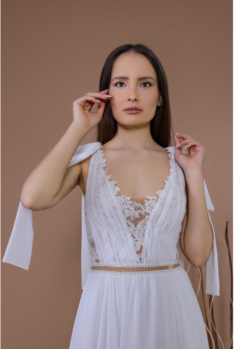 Hochzeitskleid für braut von Schantal, Kollektion Traum, Modell 14171. Foto 2