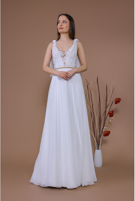 Hochzeitskleid für braut von Schantal, Kollektion Traum, Modell 14171. Foto 4