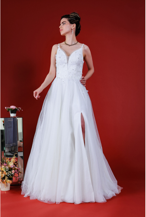Hochzeitskleid für braut von Schantal, Kollektion Kiara, Modell 14182. Foto 3