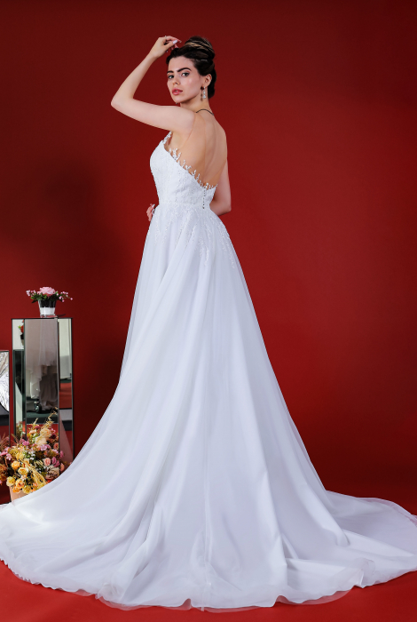 Hochzeitskleid für braut von Schantal, Kollektion Kiara, Modell 14185. Foto 5