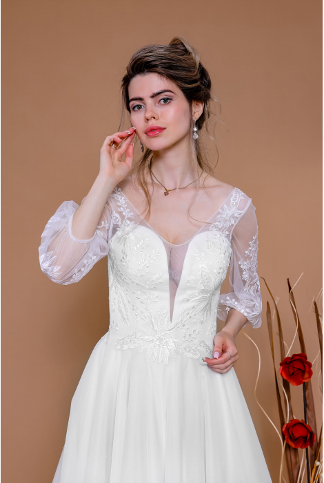 Hochzeitskleid für braut von Schantal, Kollektion Traum, Modell 14195. Foto 2