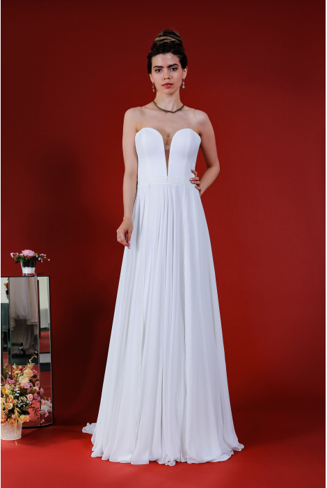 Hochzeitskleid für braut von Schantal, Kollektion Kiara, Modell 14203. Foto 4