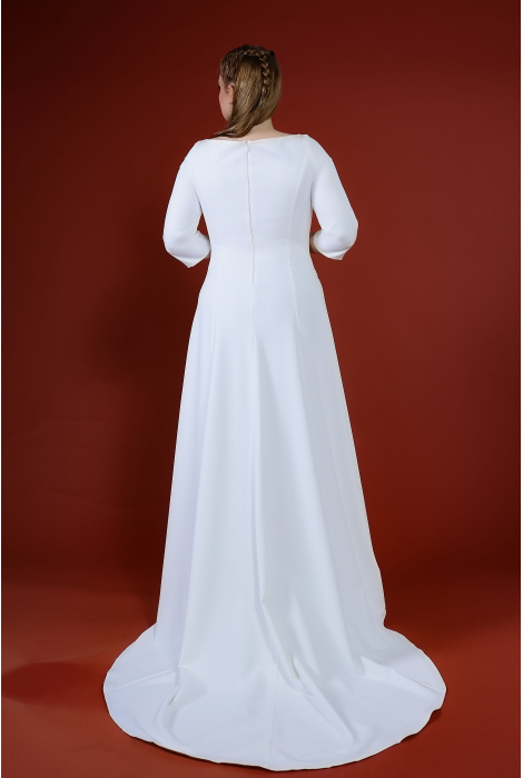 Hochzeitskleid für braut von Schantal, Kollektion Queen XXL, Modell 1766. Foto 4