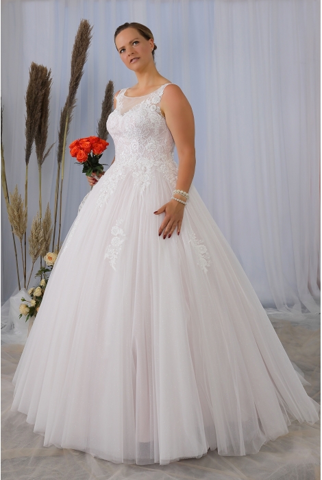 Hochzeitskleid für braut von Schantal, Kollektion Queen XXL, Modell 2205 - 2 XXL. Foto 1