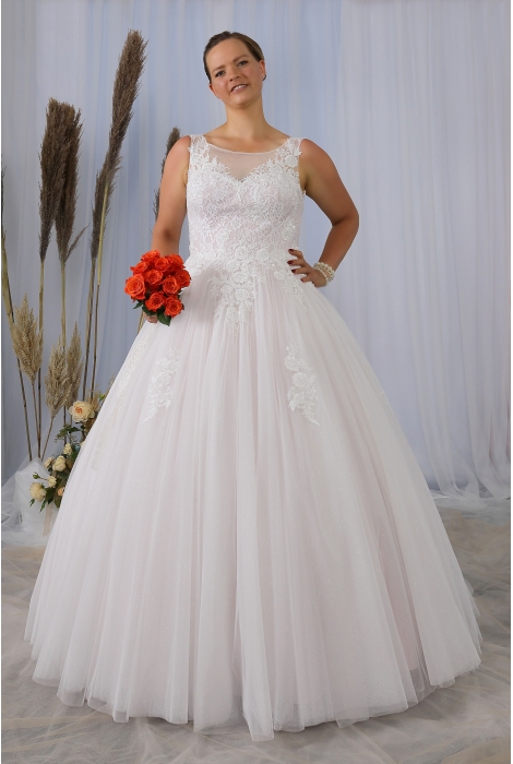 Hochzeitskleid für braut von Schantal, Kollektion Queen XXL, Modell 2205 - 2 XXL. Foto 3