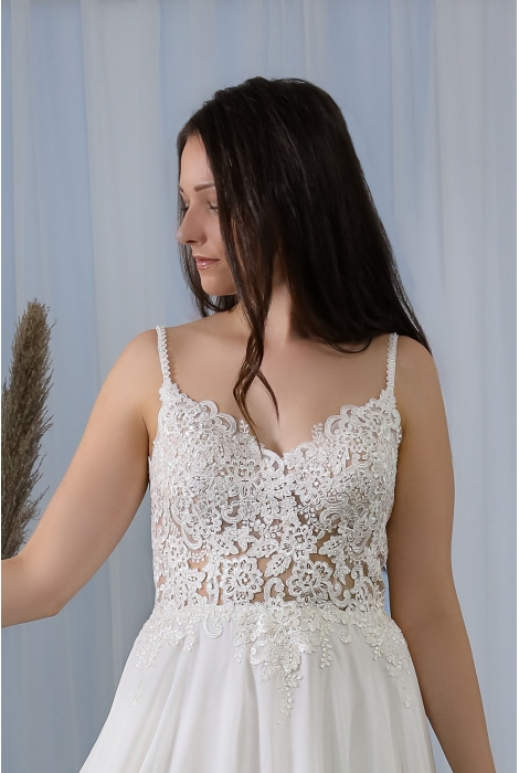 Hochzeitskleid für braut von Schantal, Kollektion Butterfly, Modell 2211. Foto 2